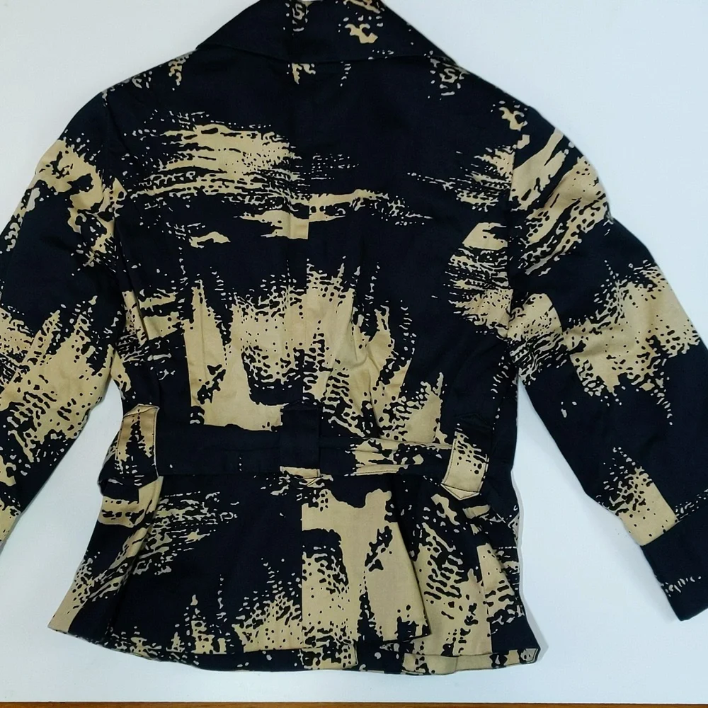 Jacket - Picture 4 of 5